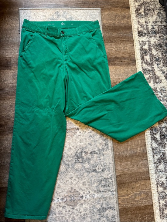 St. John's Bay Pants - St. John’s Bay Women's Green Casual Pants
